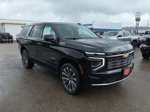 New 2026 Chevrolet Tahoe High Country AWD/4WD image 2