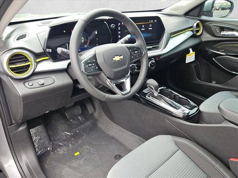 New 2026 Chevrolet Trax LT w/ Driver Confidence Package image 3