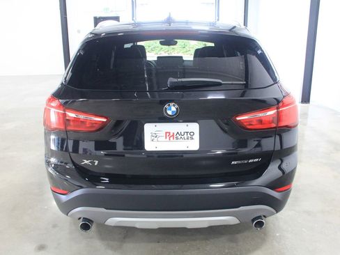 Used 2018 BMW X1 sDrive28i w/ Convenience Package image 3