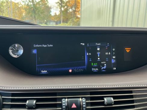 Used 2019 Lexus LS 500 F Sport image 24