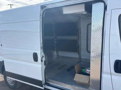 Used 2022 RAM ProMaster 3500 FWD image 7