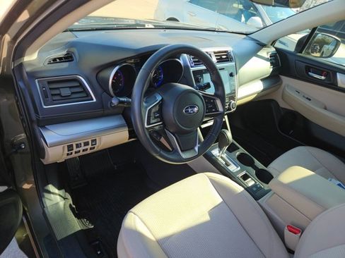 Used 2019 Subaru Outback 2.5i Premium image 15