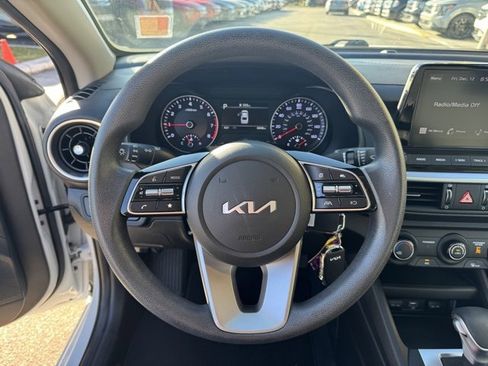 Certified 2023 Kia Forte LXS w/ LXS Technology Package image 26