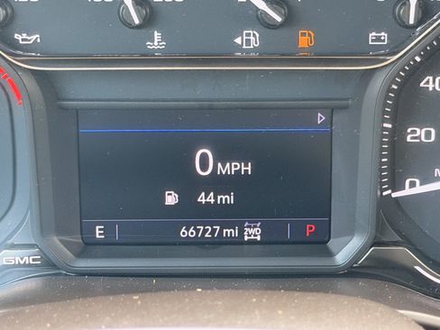 Used 2021 GMC Sierra 1500 SLT AWD/4WD image 22