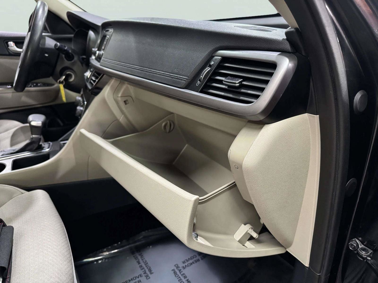 Used 2016 Kia Optima LX FWD image 50