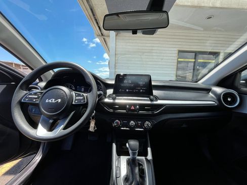 Used 2024 Kia Forte LXS FWD image 31
