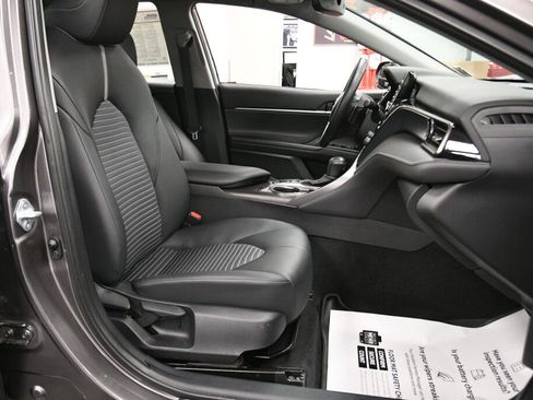 Certified 2023 Toyota Camry SE w/ Cold Weather Package image 26