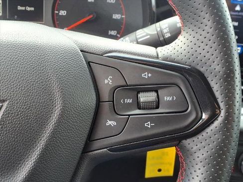 Used 2024 Chevrolet Trax RS w/ Driver Confidence Package image 17