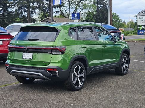 New 2026 Volkswagen Taos SEL AWD/4WD image 5
