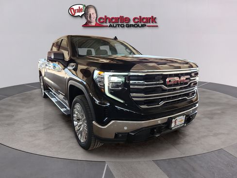 New 2026 GMC Sierra 1500 SLT w/ SLT Premium Plus Package AWD/4WD image 7