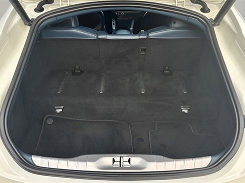 Used 2017 Ferrari GTC4Lusso image 34