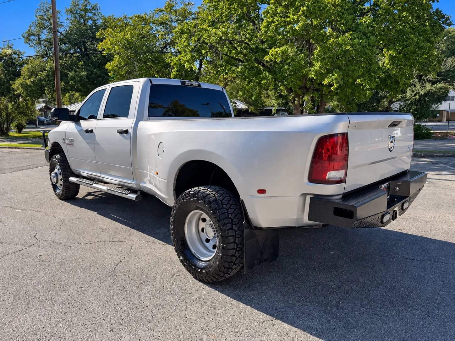 Used 2018 RAM 3500 Tradesman w/ Chrome Appearance Group AWD/4WD image 7