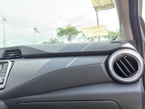 Used 2025 Nissan Versa S w/ Trunk Package FWD image 27