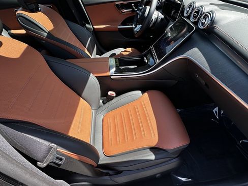 Certified 2025 Mercedes-Benz C 300 Sedan image 14