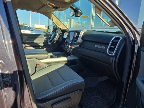 Used 2020 RAM 1500 Big Horn AWD/4WD image 16