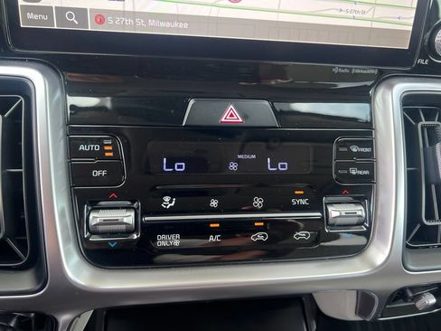 Certified 2024 Kia Sorento EX AWD/4WD image 56