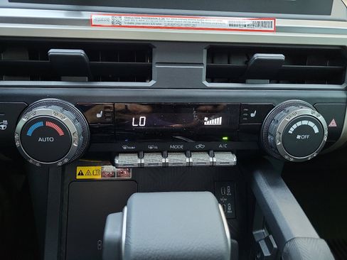 New 2025 Toyota Tacoma SR5 image 15