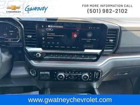 Used 2025 GMC Sierra 1500 SLT w/ SLT Premium Plus Package AWD/4WD image 19