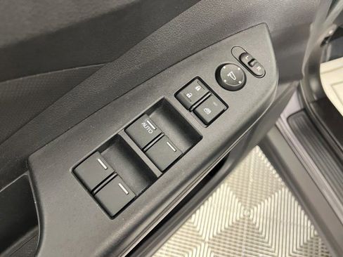 Used 2016 Honda CR-V LX image 26