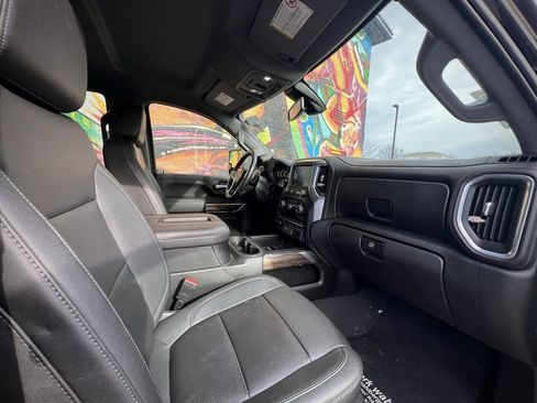 Used 2022 Chevrolet Silverado 2500 LT w/ Convenience Package image 13