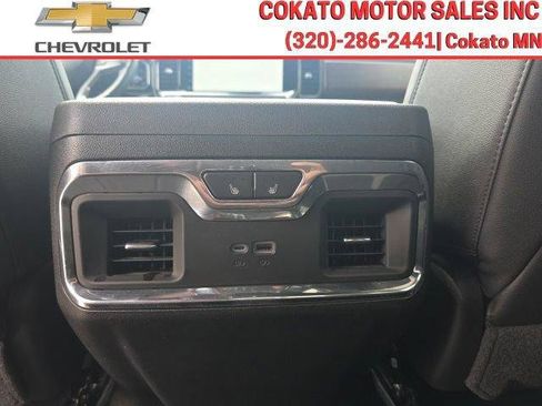 Used 2024 Chevrolet Silverado 1500 High Country w/ High Country Premium Package AWD/4WD image 20