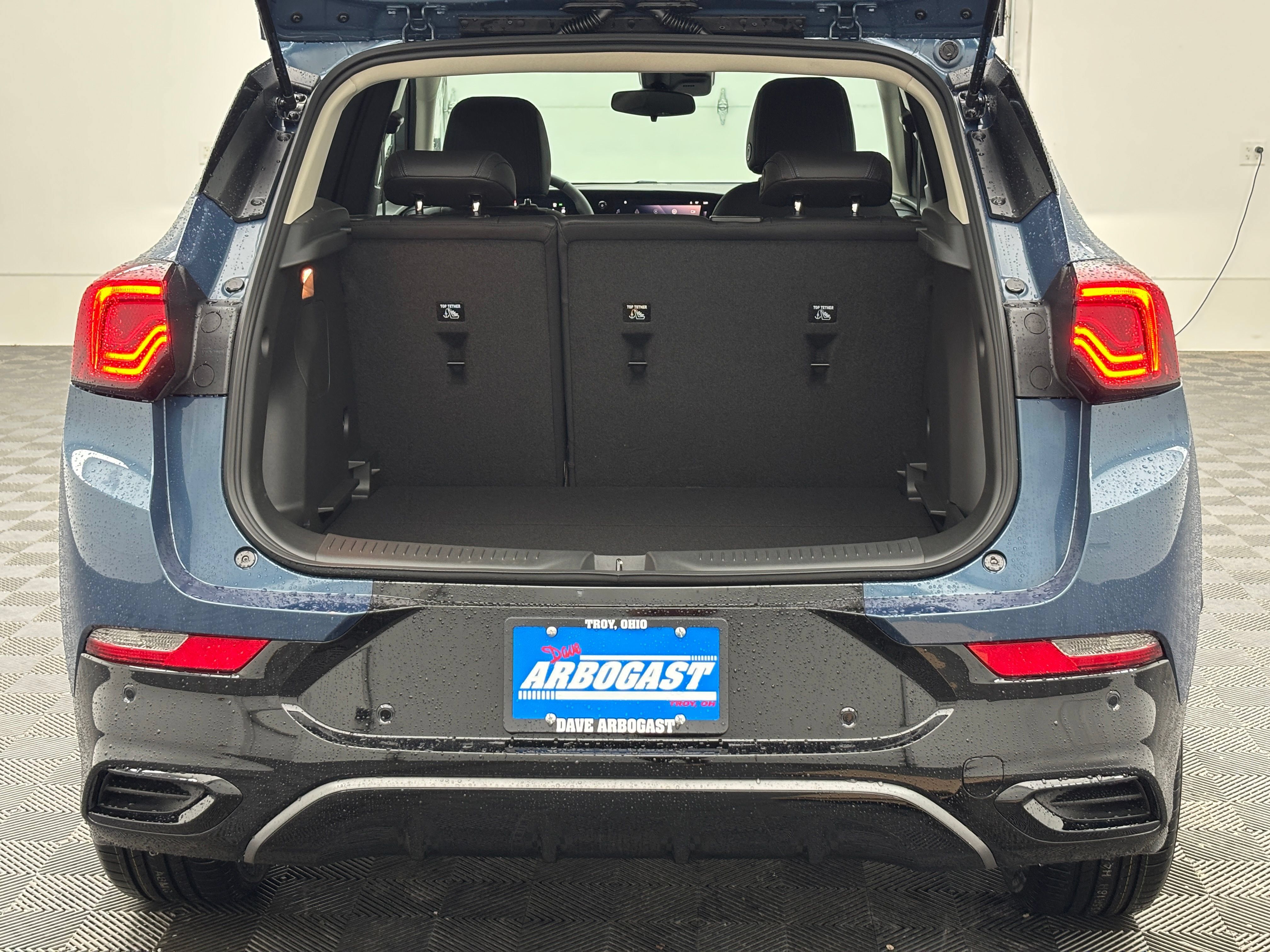 New 2026 Buick Encore GX Sport Touring w/ Advanced Technology Package FWD image 9