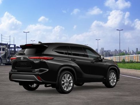 New 2026 Toyota Highlander Limited AWD/4WD image 12