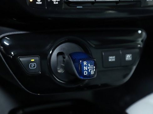 Used 2019 Toyota Prius XLE image 26