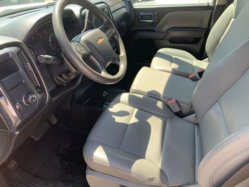 Used 2019 Chevrolet Silverado 1500 W/T image 12