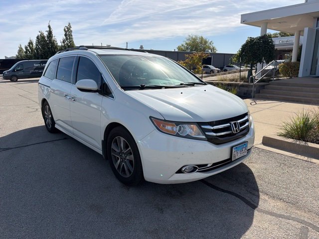 Used 2015 Honda Odyssey Touring Elite image 2