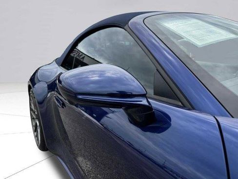 Used 2024 Porsche 911 Carrera RWD image 7