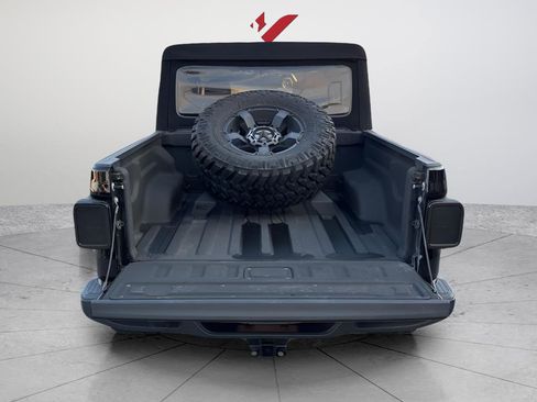 Used 2020 Jeep Gladiator Sport w/ Quick Order Package 24S image 8