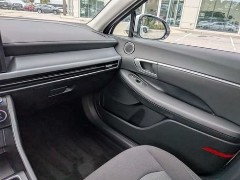 Used 2024 Hyundai Sonata SEL AWD/4WD image 16