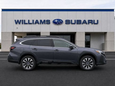 Used 2025 Subaru Outback Limited AWD/4WD image 9