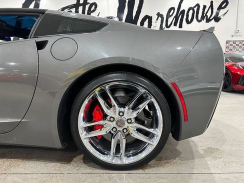 Used 2016 Chevrolet Corvette Stingray Coupe RWD image 19
