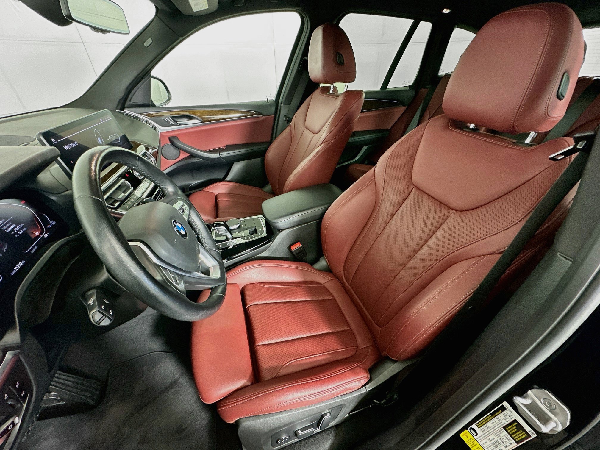 Used 2024 BMW X3 sDrive30i w/ Premium Package RWD image 13