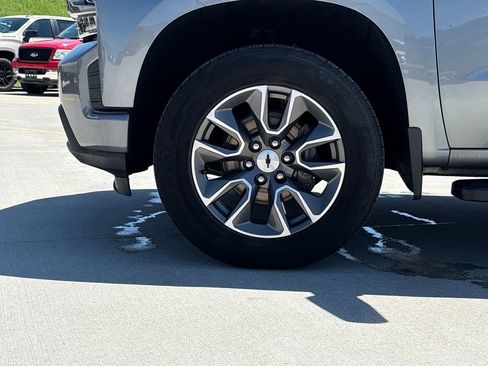 Used 2019 Chevrolet Silverado 1500 RST AWD/4WD image 22