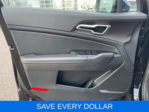 Used 2026 Kia Sportage EX w/ EX Panorama Roof Package FWD image 16