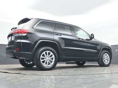 Used 2022 Jeep Grand Cherokee Laredo E image 29