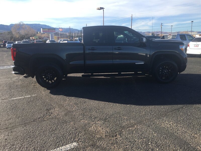 Used 2021 GMC Sierra 1500 Elevation w/ Driver Alert Package I RWD image 3