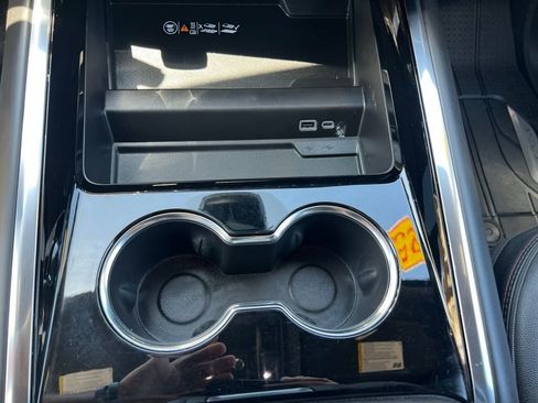Used 2025 Chevrolet Suburban RST w/ Comfort Package AWD/4WD image 35