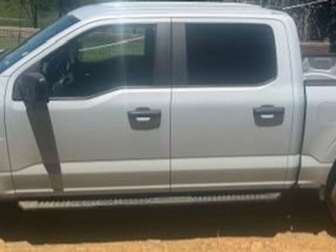 Used 2022 Ford F150 XL w/ STX Appearance Package AWD/4WD image 3