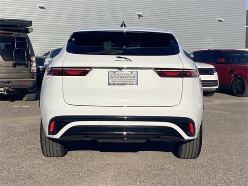 Used 2025 Jaguar F-PACE R-Dynamic S image 31