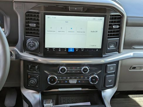 Used 2025 Ford F150 Platinum w/ Equipment Group 703A Plus image 11