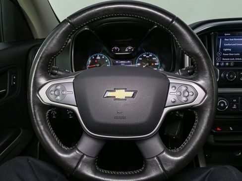 Used 2022 Chevrolet Colorado LT w/ LT Convenience Package image 25