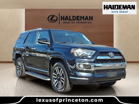 Used 2018 Toyota 4Runner Limited image 1