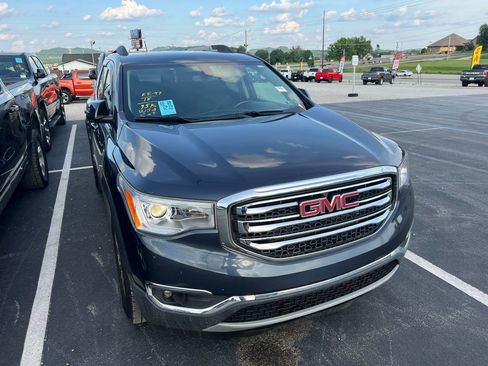 Used 2018 GMC Acadia SLE AWD/4WD image 1