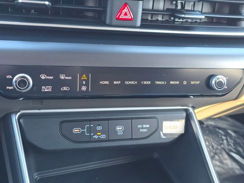 New 2026 Kia Carnival LXS image 11