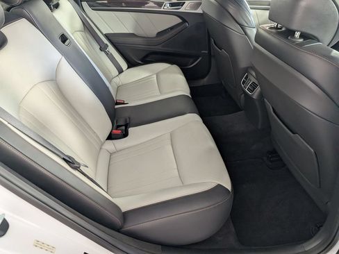 Used 2018 Genesis G80 3.3T Sport AWD/4WD image 31