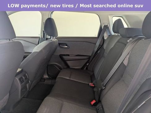Used 2023 Nissan Rogue SV FWD image 14